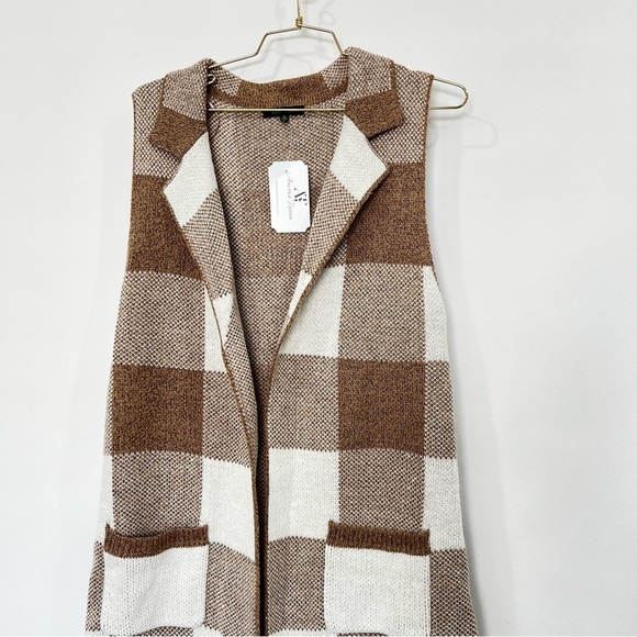 Open Front Sweater Vest Size Small Plaid Checks Khaki/Cream Beige Cable Knit - Picture 3 of 9